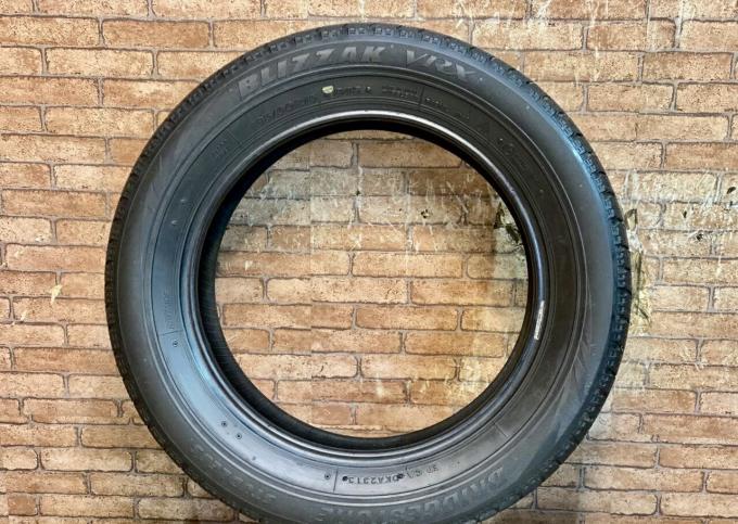 Bridgestone Blizzak VRX 185/60 R15