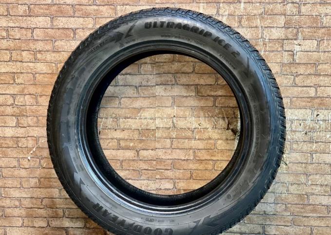 Goodyear UltraGrip Ice 2 235/55 R18