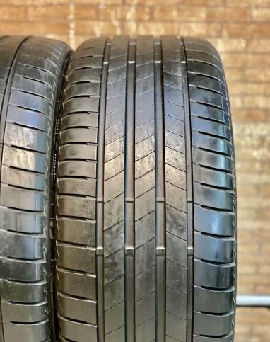 Bridgestone Turanza T005 255/40 R20