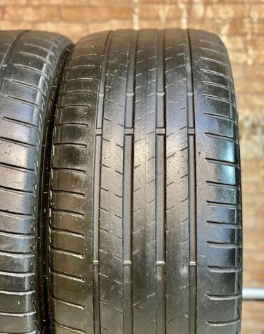 Bridgestone Turanza T005 255/40 R20