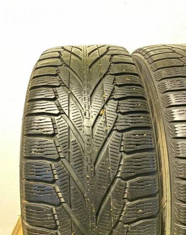 Nokian Tyres Hakkapeliitta R2 SUV 235/60 R17