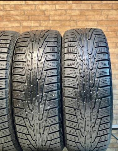 Nokian Tyres Hakkapeliitta R 225/60 R17