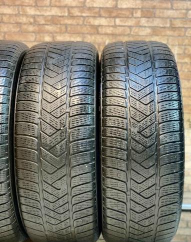 Pirelli Scorpion Winter 235/65 R17