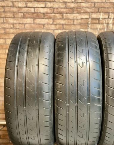 Bridgestone Ecopia EP200 215/55 R17