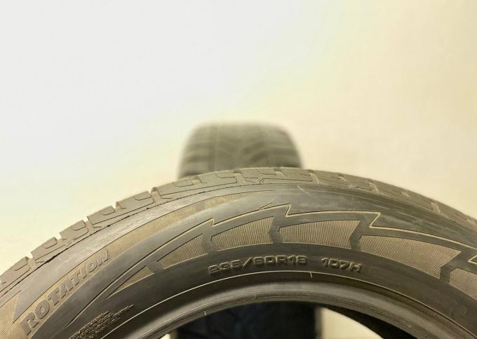 Goodyear UltraGrip Performance Gen-1 235/60 R18