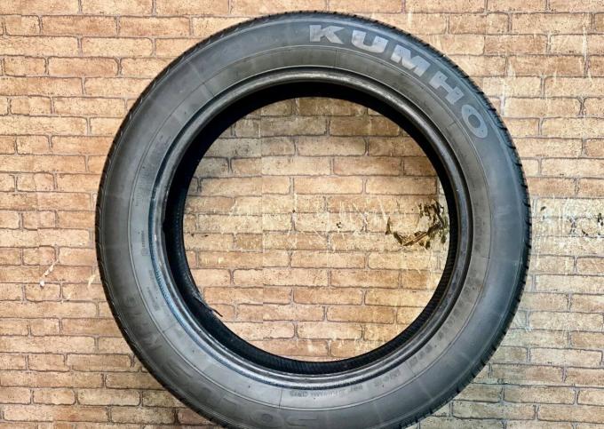 Kumho Solus KH16 225/55 R19