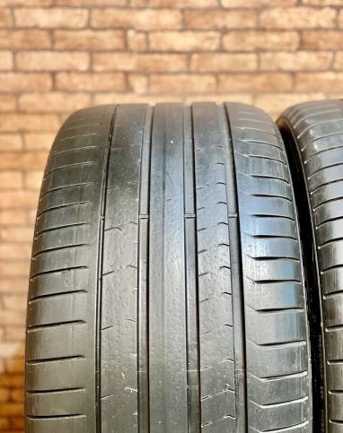 Pirelli P Zero PZ4 275/35 R20