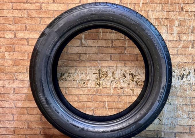 Bridgestone Turanza T001 225/50 R18