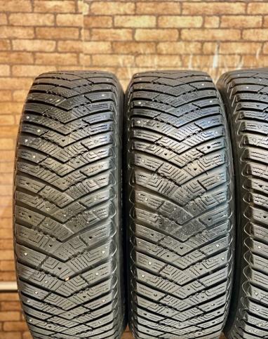 Goodyear UltraGrip Ice Arctic SUV 225/65 R17