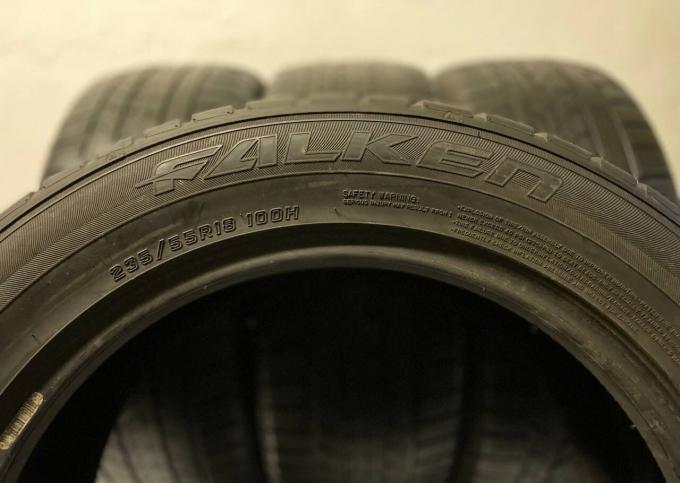 Falken Eurowinter HS-439 235/55 R18