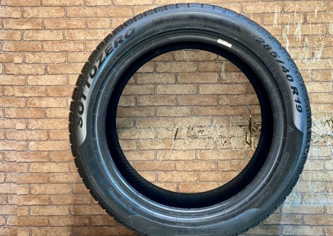 Pirelli Winter Sottozero 240 Serie II 285/40 R19