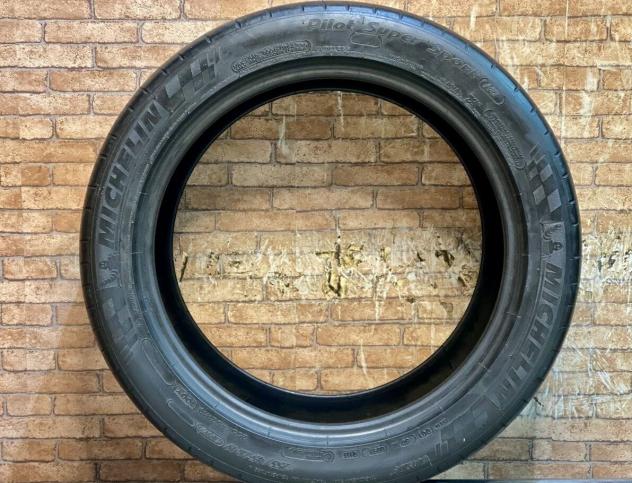 Michelin Pilot Super Sport 255/45 R19