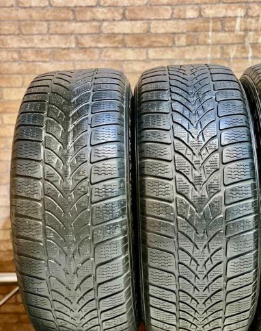 Dunlop SP Winter Sport 4D 225/55 R16