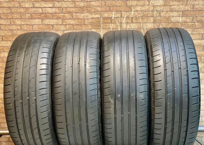 Nexen N'Fera SU1 215/60 R16