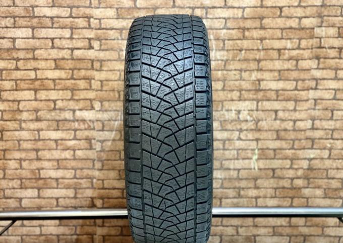 Bridgestone Blizzak DM-Z3 235/65 R17