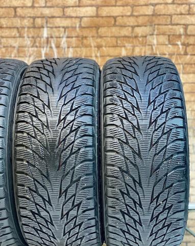 Nokian Tyres Hakkapeliitta R2 225/50 R17