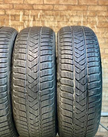 Pirelli Winter Sottozero Serie 3 205/60 R16