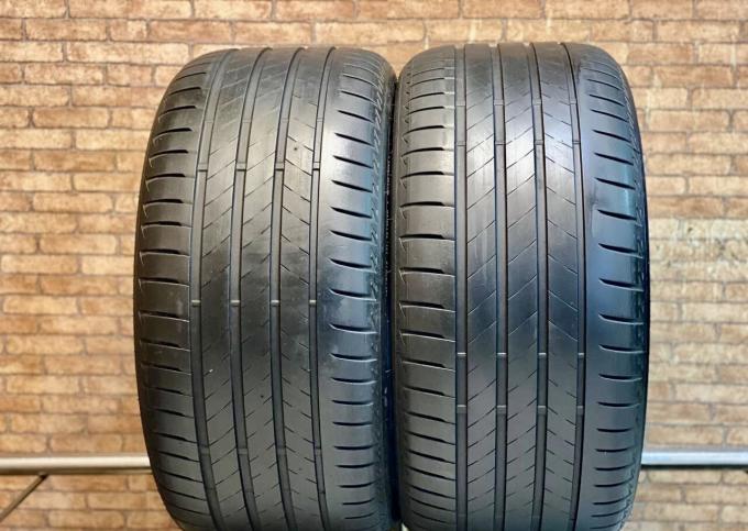 Bridgestone Turanza T005 285/35 R20