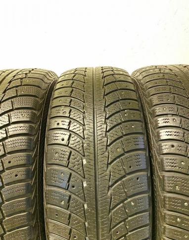 Gislaved Nord Frost 5 235/65 R17