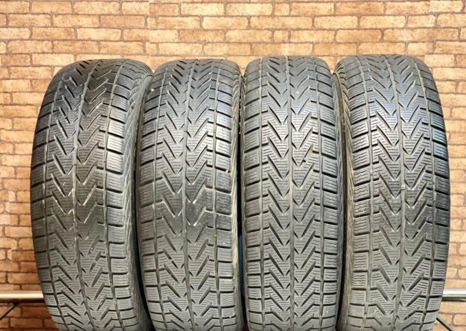 Vredestein Wintrac 4 Xtreme 225/65 R17