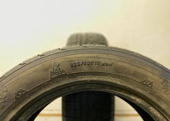 Kumho I'Zen RV KC15 225/60 R17