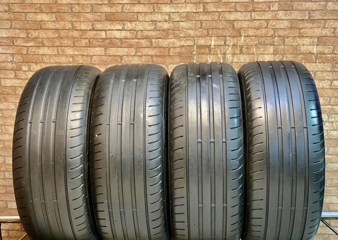 Goodyear Eagle F1 Asymmetric 3 225/55 R17