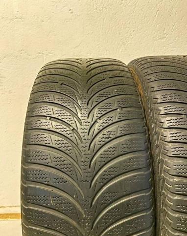 Goodyear UltraGrip Ice+ 215/55 R17