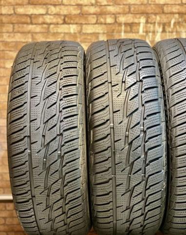 Matador MP 30 Sibir Ice 2 SUV 215/60 R17