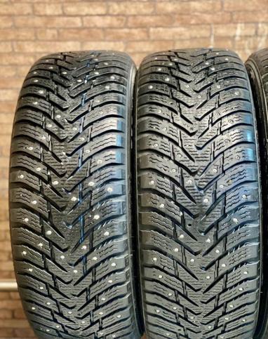 Nokian Tyres Hakkapeliitta 8 SUV 225/60 R17