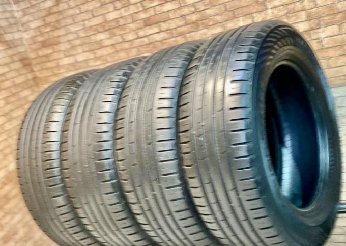 Nokian Tyres Hakka Blue 2 SUV 235/65 R17