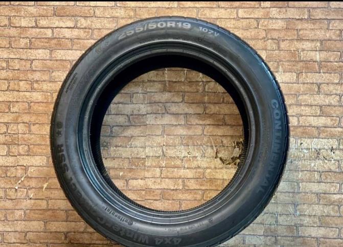 Continental Conti4x4WinterContact 255/50 R19