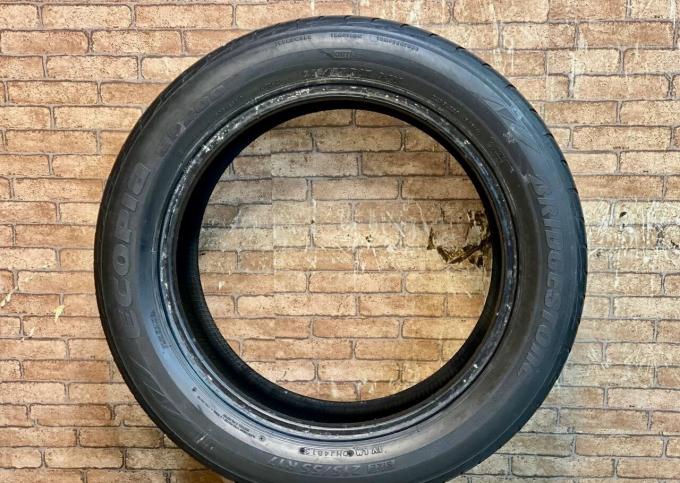 Bridgestone Ecopia EP200 215/55 R17