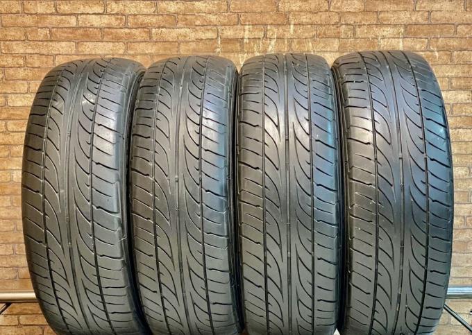 Dunlop SP Sport LM703 215/65 R16