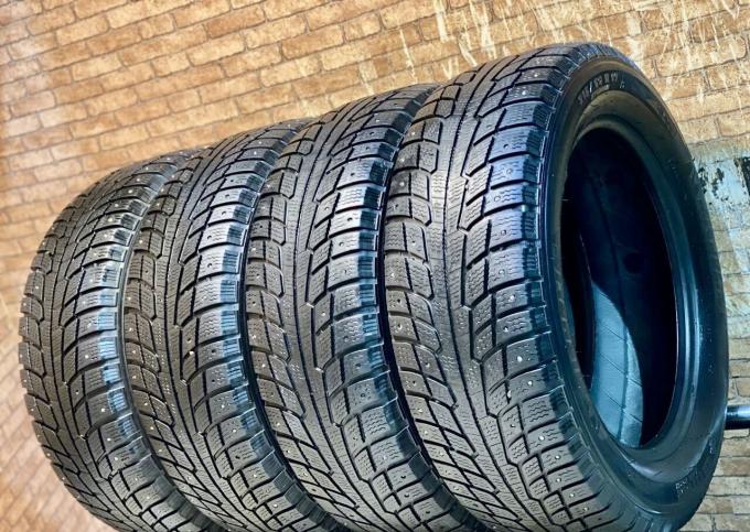 Michelin Latitude X-Ice North 215/60 R17