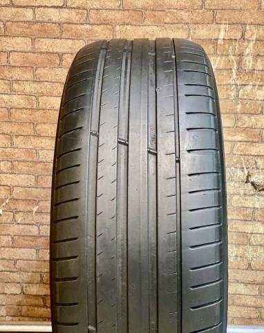 Michelin Pilot Sport 4 SUV 235/55 R19