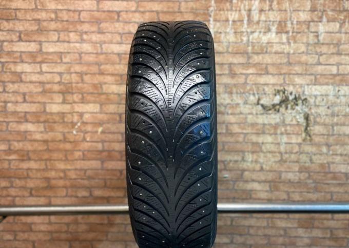 Sava Eskimo Stud 215/65 R16