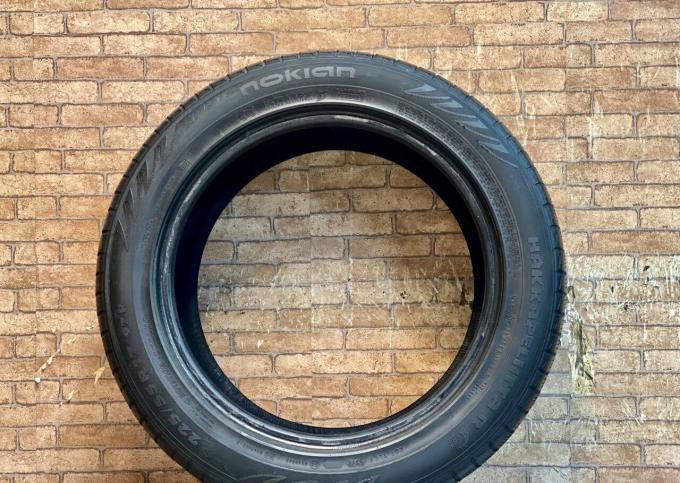 Nokian Tyres Hakkapeliitta R 225/55 R17