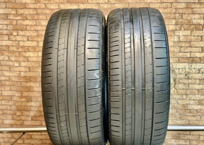 Pirelli P Zero PZ4 275/45 R21