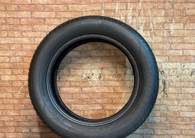 Goodyear Vector 4Seasons Gen-3 225/55 R17