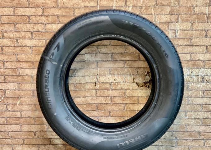 Pirelli Cinturato P7 215/60 R16