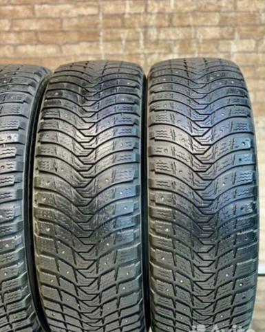 Michelin X-Ice North 3 205/60 R16