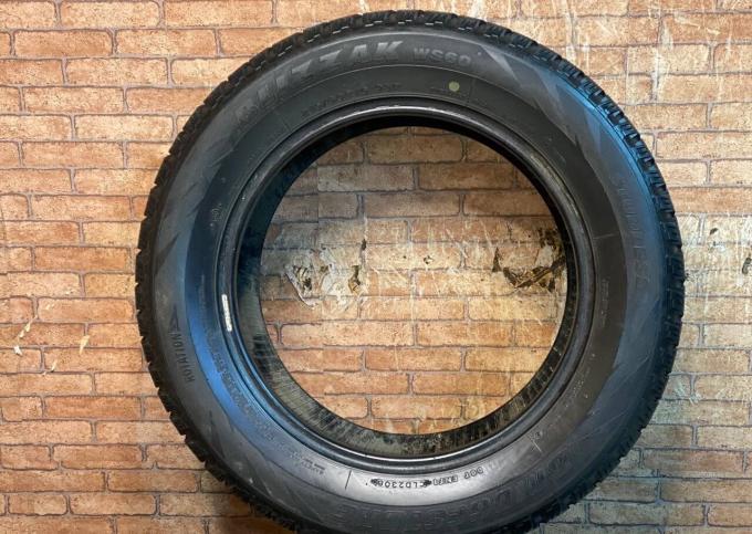 Bridgestone Blizzak WS-60 215/60 R16