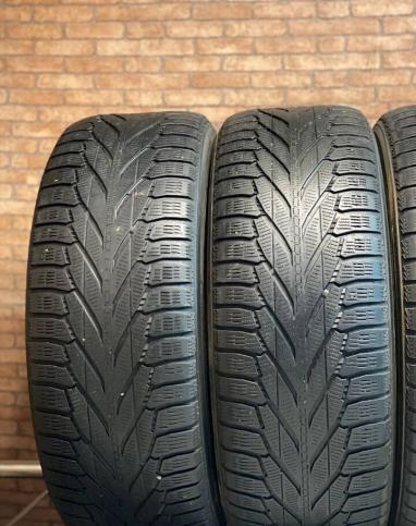 Nokian Tyres Hakkapeliitta R2 SUV 265/60 R18