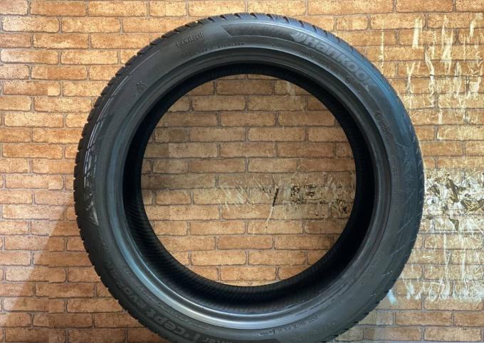 Hankook Winter I'Cept Evo2 W320A SUV 275/40 R20 и 315/35 R20