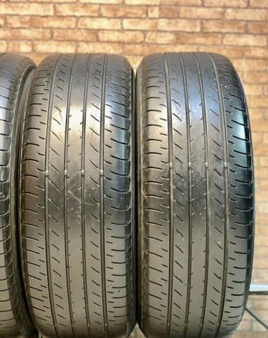 Yokohama BluEarth E51 225/60 R18