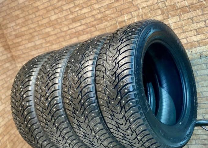 Nokian Tyres Hakkapeliitta 8 SUV 225/60 R17