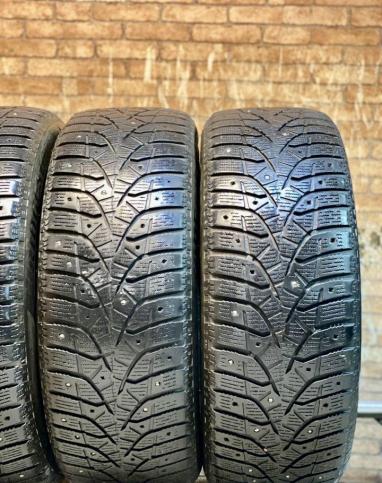 Bridgestone Blizzak Spike-02 215/55 R17