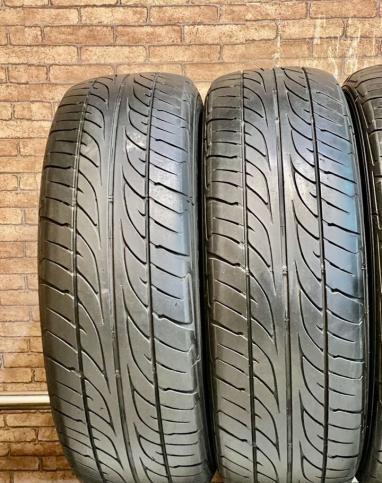 Dunlop SP Sport LM703 215/65 R16