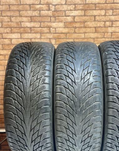 Nokian Tyres Hakkapeliitta R2 235/55 R17