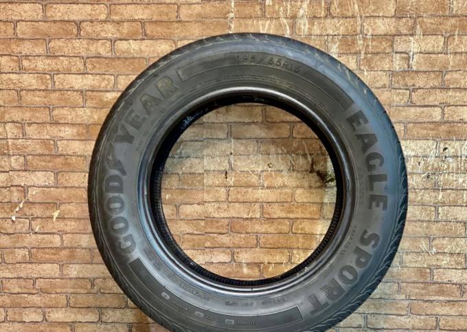 Goodyear Eagle Sport 195/65 R15